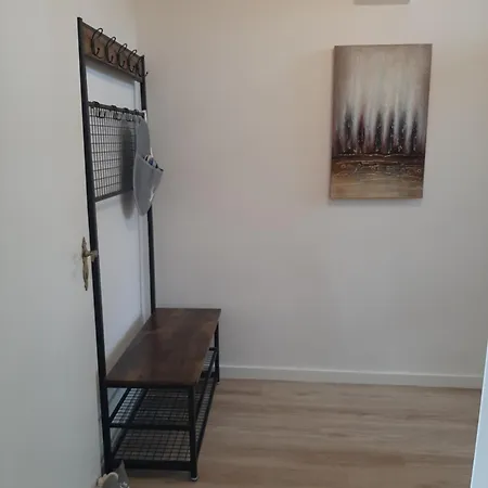 City-apartment 3 - Frisch Renoviert, Ps4 שוורין