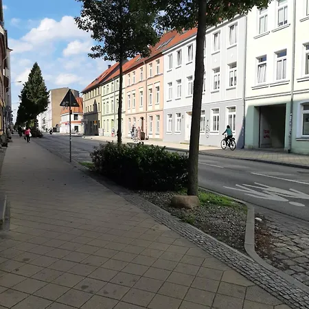 City-apartment 3 - Frisch Renoviert, Ps4 דירה